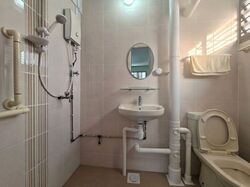 Blk 230 Jurong East Street 21 (Jurong East), HDB 5 Rooms #633423041